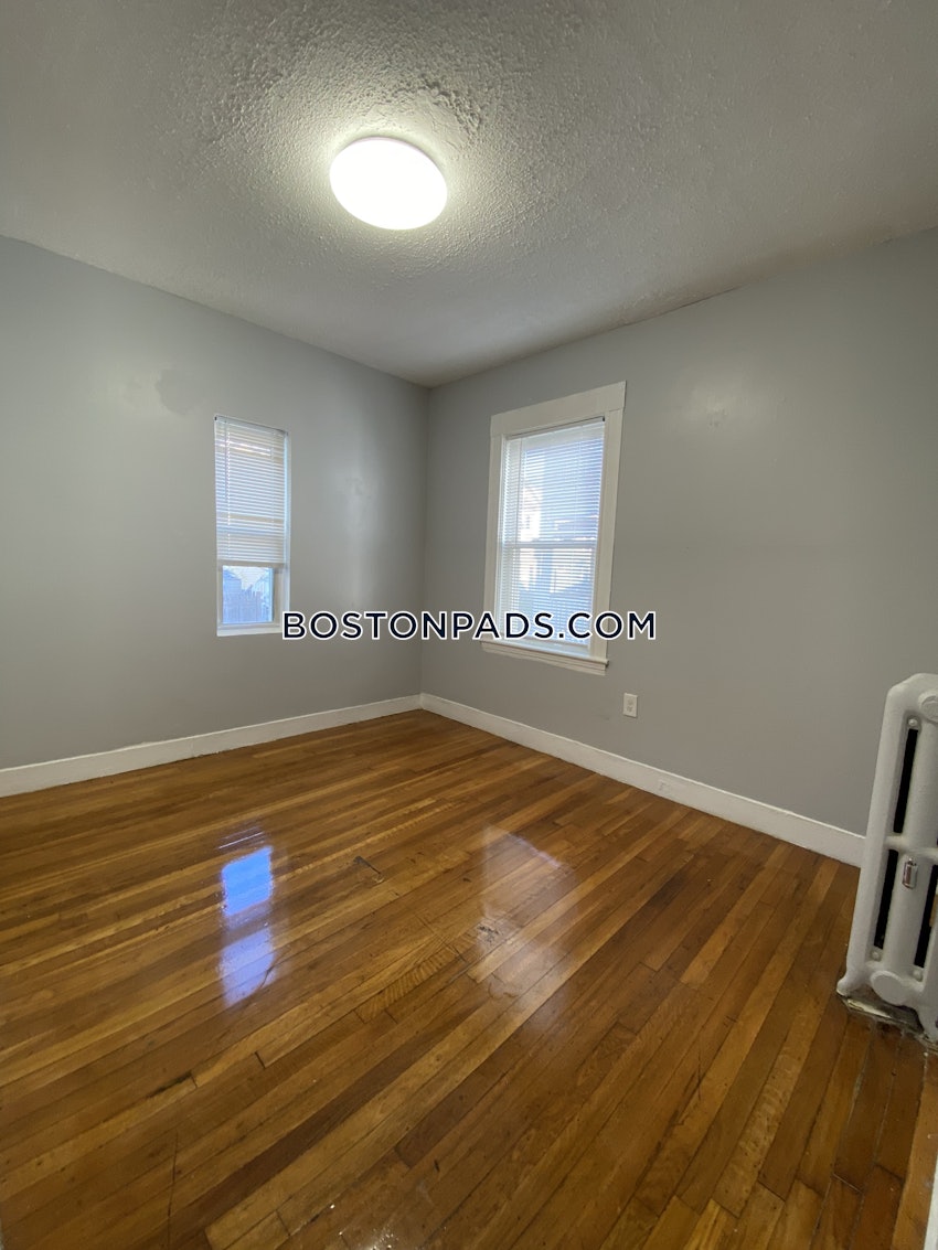 BOSTON - ROSLINDALE - 2 Beds, 1 Bath - Image 7