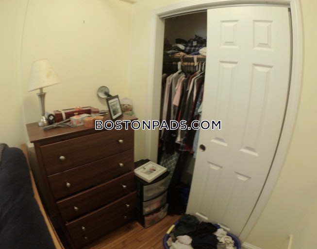 Boston - $2,200+ /mo