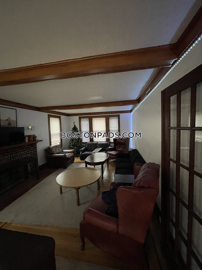 BOSTON - BRIGHTON - BOSTON COLLEGE - 8 Beds, 4 Baths - Image 46