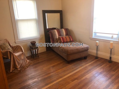 Roxbury (Furnished) Awesome 5 Bed 1 Bath unit.  Boston - $4,300