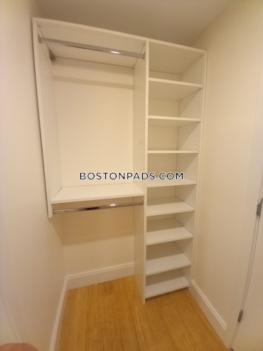 Boston - 2 Beds, 2 Baths