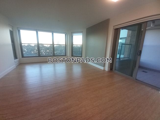 Boston - $4,200+ /mo