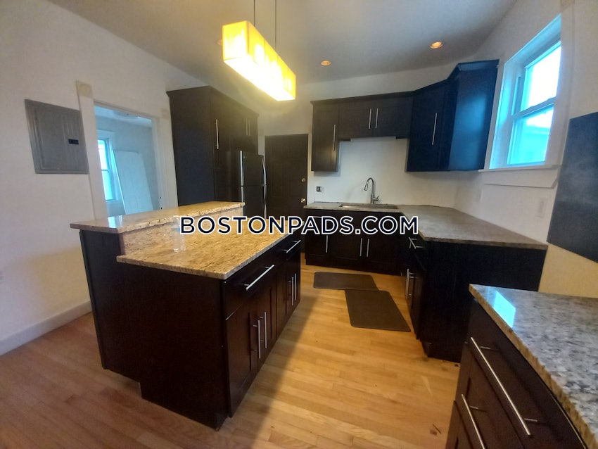 CAMBRIDGE - CENTRAL SQUARE/CAMBRIDGEPORT - 3 Beds, 1.5 Baths - Image 6