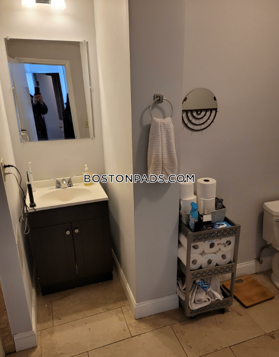Boston - 3 Beds, 1 Baths