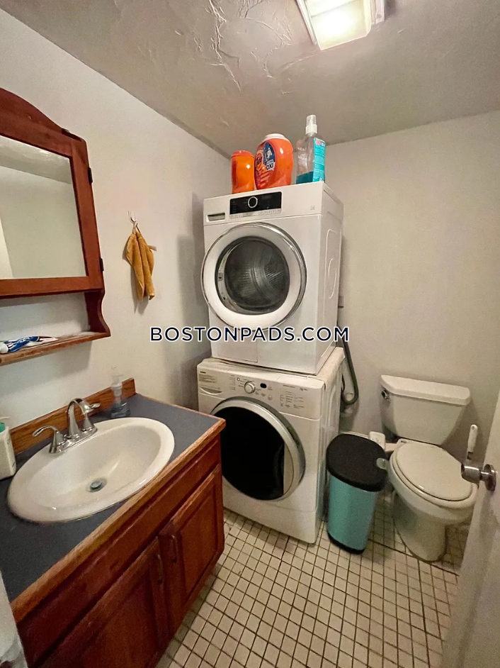 Mission Hill, Boston, MA - 4 Beds, 1.5 Baths - $5,500 - ID#8009306