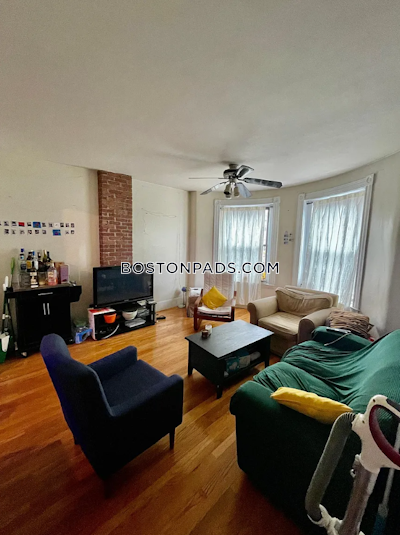 Mission Hill Modern 4 Beds 1.5 Baths on Huntington Ave Boston - $5,500 No Fee