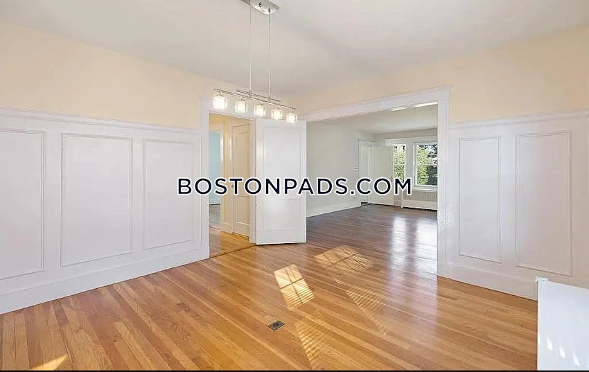 NEWTON - CHESTNUT HILL - 4 Beds, 1 Bath - Image 9