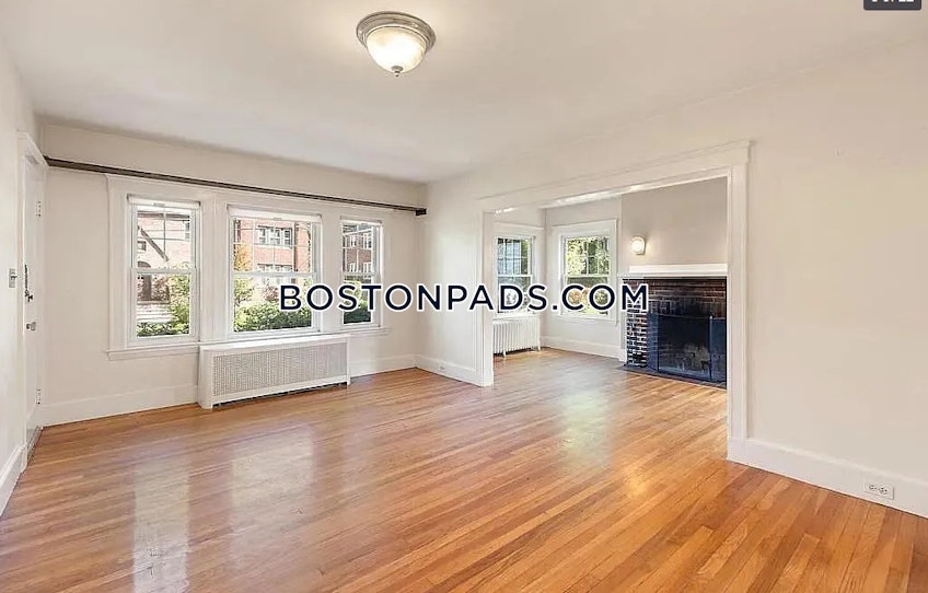 Newton - $5,300+ /month
