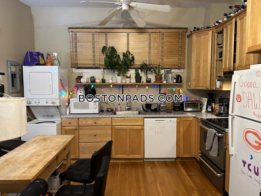 Boston - $4,700+ /month