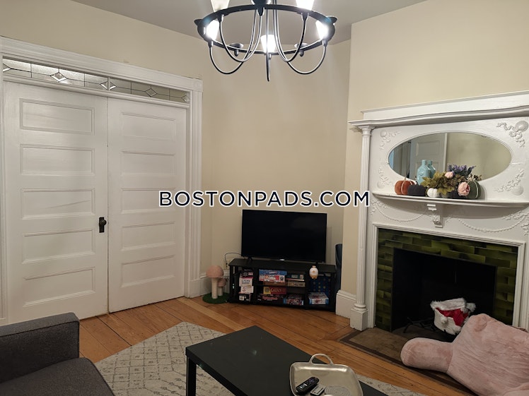 Columbus Ave., Boston