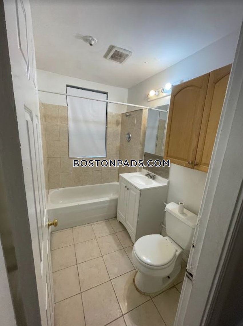 BOSTON - LOWER ALLSTON - 4 Beds, 1 Bath - Image 12