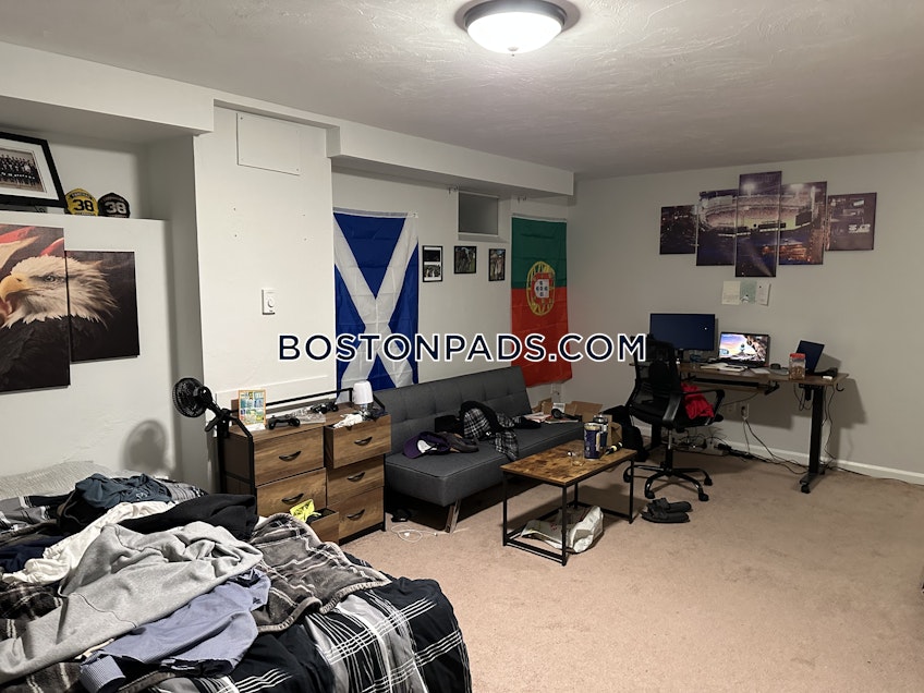 Boston - $6,900+ /month