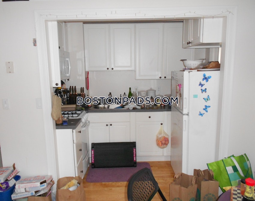 BOSTON - FENWAY/KENMORE - 1 Bed, 1 Bath - Image 4