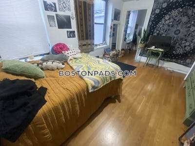 Mission Hill 3 Beds 1 Bath Boston - $4,500 No Fee