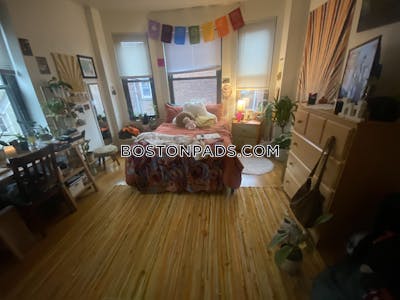 Mission Hill 3 Bed 1 Bath BOSTON Boston - $4,500 No Fee