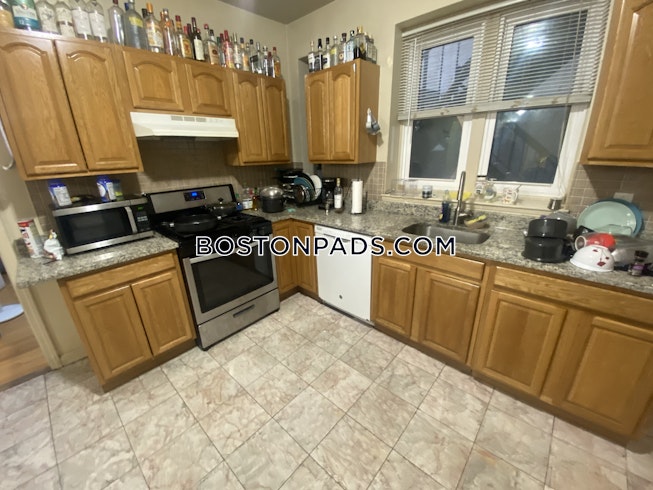 Boston - $4,500+ /mo