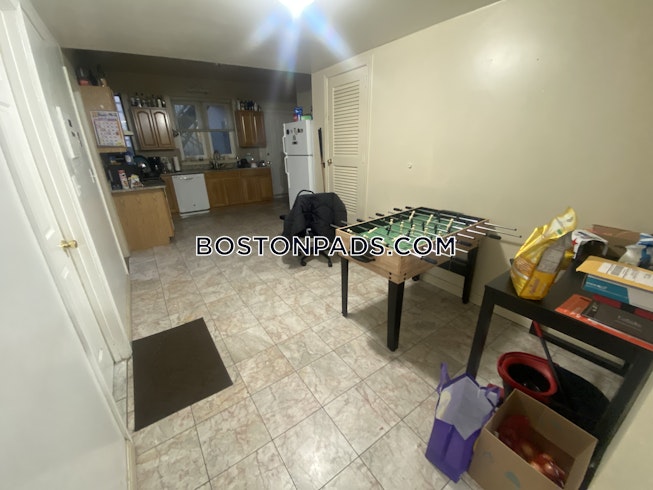 Boston - $4,500+ /mo