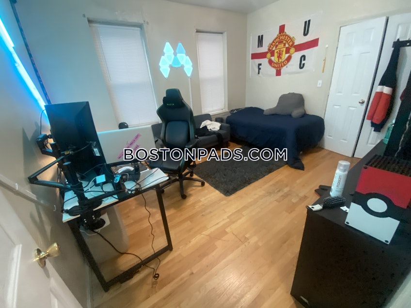 Boston - $5,800+ /month