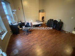 Boylston St./>, Boston