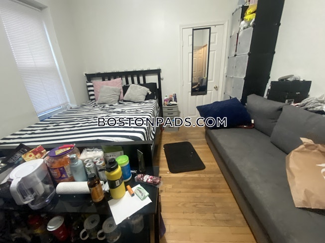 Boston - $4,500+ /mo