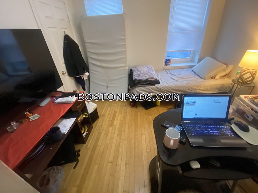 Boston - $4,500+ /month