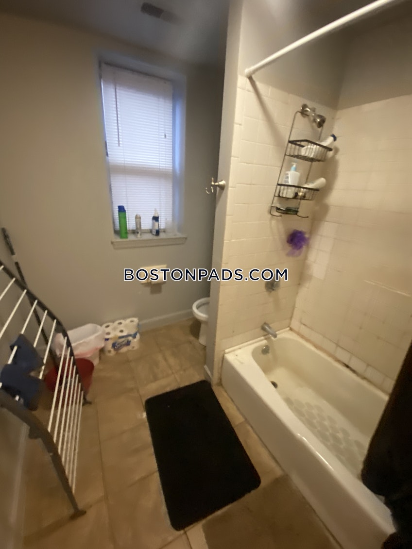 Boston - $4,500+ /month