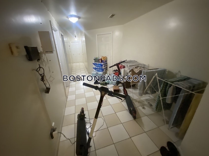 Boston - $4,500+ /month