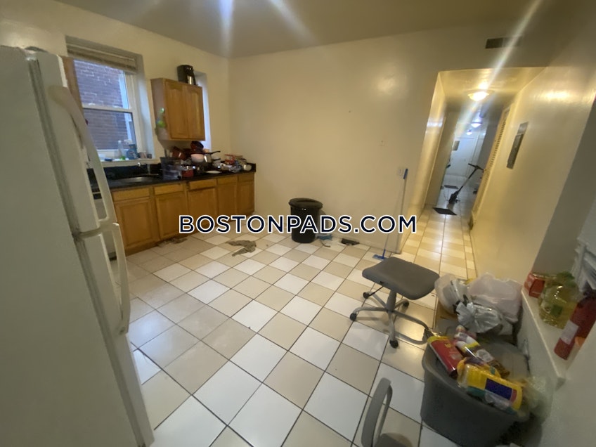 Boston - $4,500+ /month