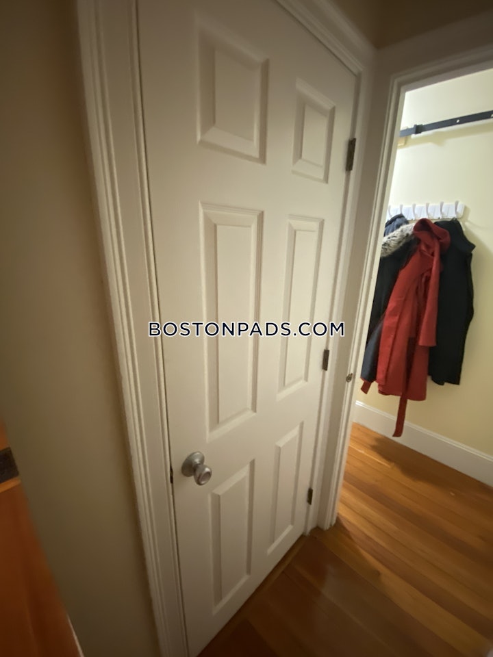 roslindale-2-beds-1-bath-boston-1463-8033432 