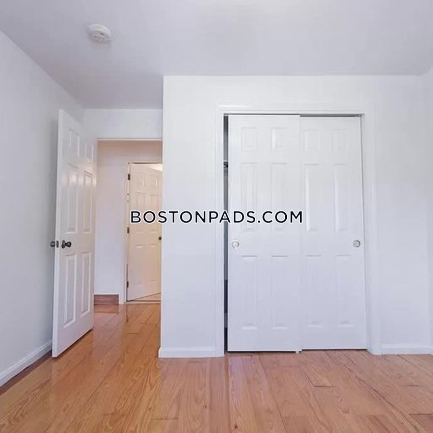 BOSTON - FORT HILL - 4 Beds, 3 Baths - Image 17