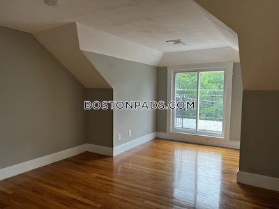 Brookline 4 Beds 3 Baths  Coolidge Corner - $7,500 No Fee