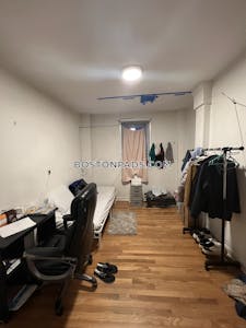 Mission Hill 3 Beds 2 Baths Boston - $4,985 No Fee