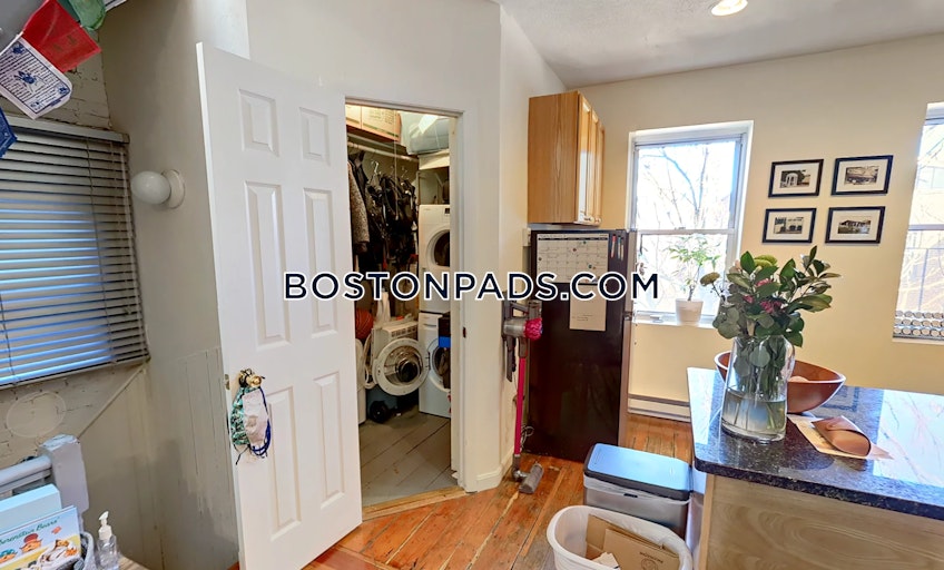 Boston - $3,200+ /month