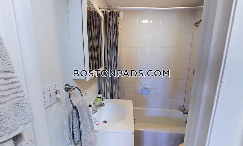 Boston - $3,200+ /month