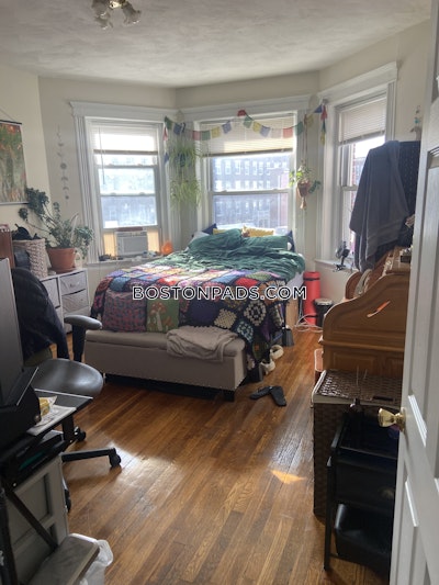 Allston 4 Bed 2 Bath BOSTON Boston - $4,300 No Fee