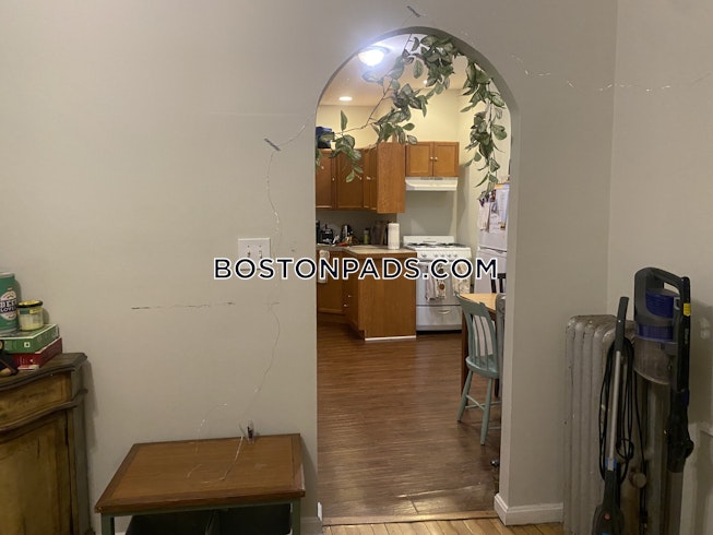 Boston - $3,850+ /mo