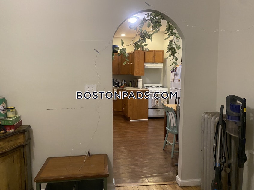 Boston - $3,850+ /month