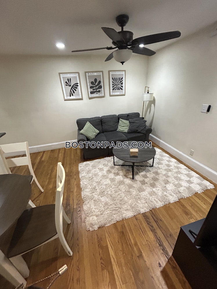 Saint Paul St., Brookline