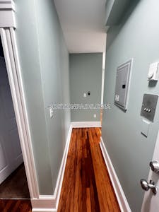 Fenway/kenmore 2 Bed 1 Bath Boston Boston - $3,785 No Fee
