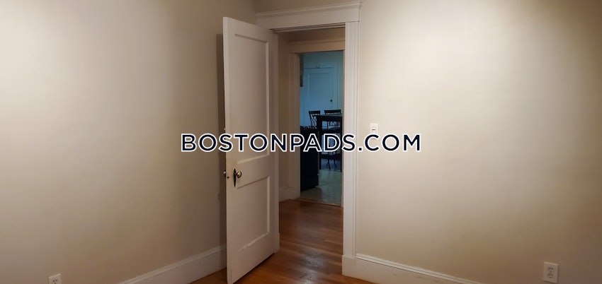 BOSTON - BRIGHTON - BOSTON COLLEGE - 5 Beds, 2 Baths - Image 39