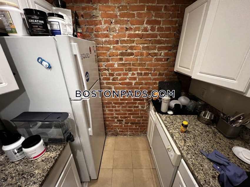 BOSTON - ALLSTON - 3 Beds, 1 Bath - Image 16