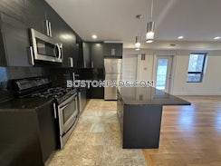 Beacon St./>, Brookline