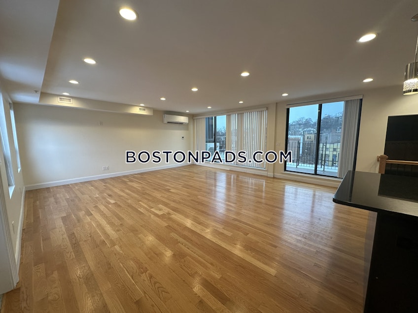 Brookline - $7,600+ /month