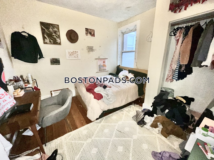 Boston - $5,200+ /month