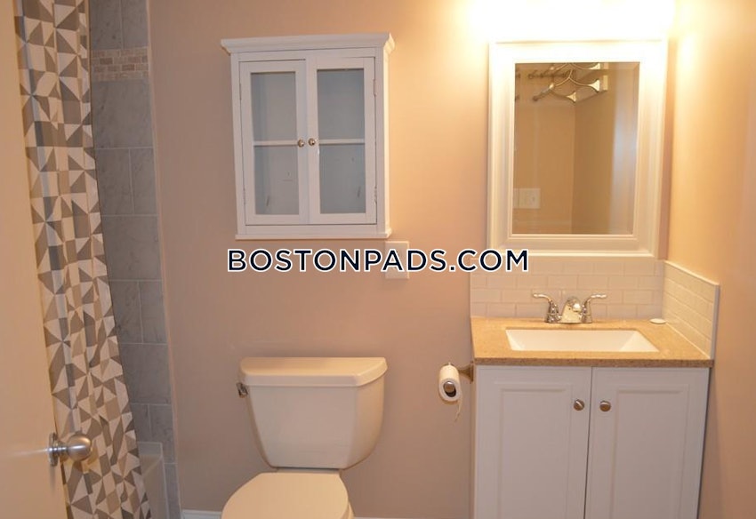 BOSTON - BRIGHTON - BOSTON COLLEGE - 3 Beds, 1.5 Baths - Image 7