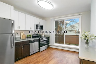 Boston - 2 Beds, 1 Baths