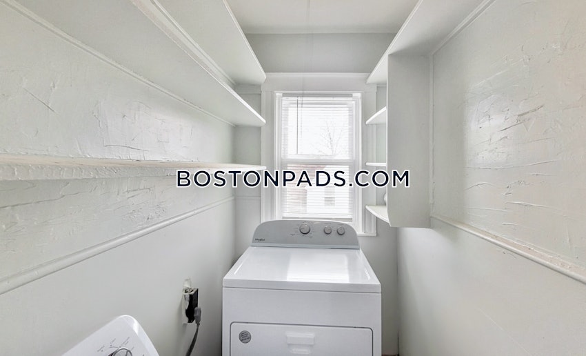 BOSTON - ROXBURY - 5 Beds, 2.5 Baths - Image 2