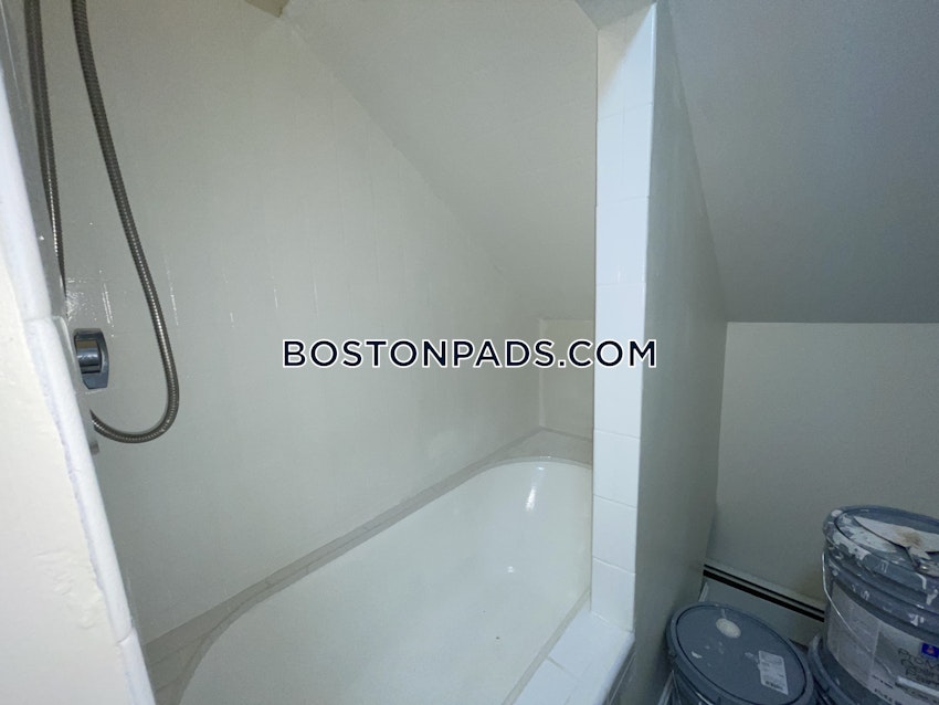 BOSTON - JAMAICA PLAIN - JACKSON SQUARE - 5 Beds, 2 Baths - Image 20