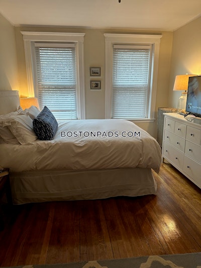 Allston Superb 1 Bed 1 Bath on Brainerd Rd Boston - $2,450 No Fee