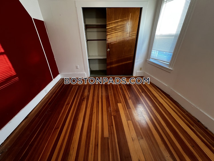 Broadway, Somerville